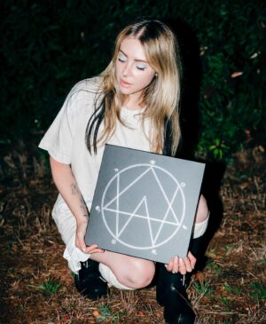 Alison Wonderland Instagram - Tomorrow 2pm PST I am dropping limited edition RUN, AWAKE & LONER vinyls in a special box set via www.FMUOASL.com. I am giving 3 box sets away. Comment your favourite AW song and like this post to enter! I’ll announce winners tomorrow