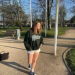 Allie Sherlock Instagram - Summer is around the corner so excited 😆 go follow my TikTok. Link in my bio (in link tree) #fun #summer #friends #bestie #tiktok