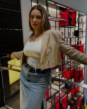 Allie Sherlock Instagram - What's your biggest dream in life?