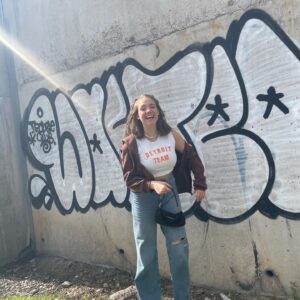 Allie Sherlock Instagram - What are you thankful for today 🤎🤎