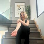 Allie Sherlock Instagram - Live love laugh music