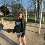 Allie Sherlock Instagram - Summer is around the corner so excited 😆 go follow my TikTok. Link in my bio (in link tree) #fun #summer #friends #bestie #tiktok