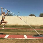 Allison Stokke Instagram - Pole runs to finish off today's session 🏃🏽‍♀️