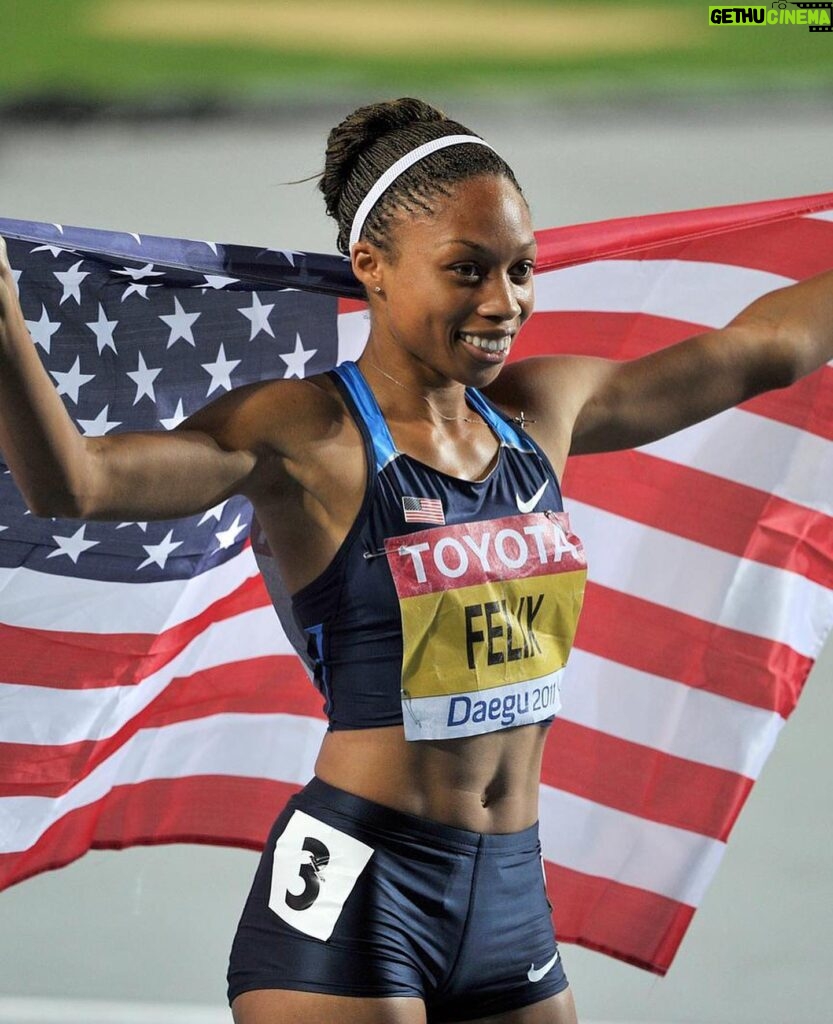 Allyson Felix Instagram - If I could describe it all in one photo. • Swipe to see the journey that brought me here. 👉🏾👉🏾👉🏾 • Here’s what I can tell you about that journey. There have been more tears than celebrations, more doubt than confidence, more prayer than trash talking. What I’ve learned is that you have to keep going. Just don’t quit. When you get knocked down, get back up. Ask for help because you’ll never do it alone. Take small steps toward your passion and you’ll end up in your purpose. • Be brave with your life because you’ll have an impact on people that you never thought was possible. Nothing but love 💙💙