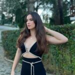 Almila Ada Instagram - 🖤✨