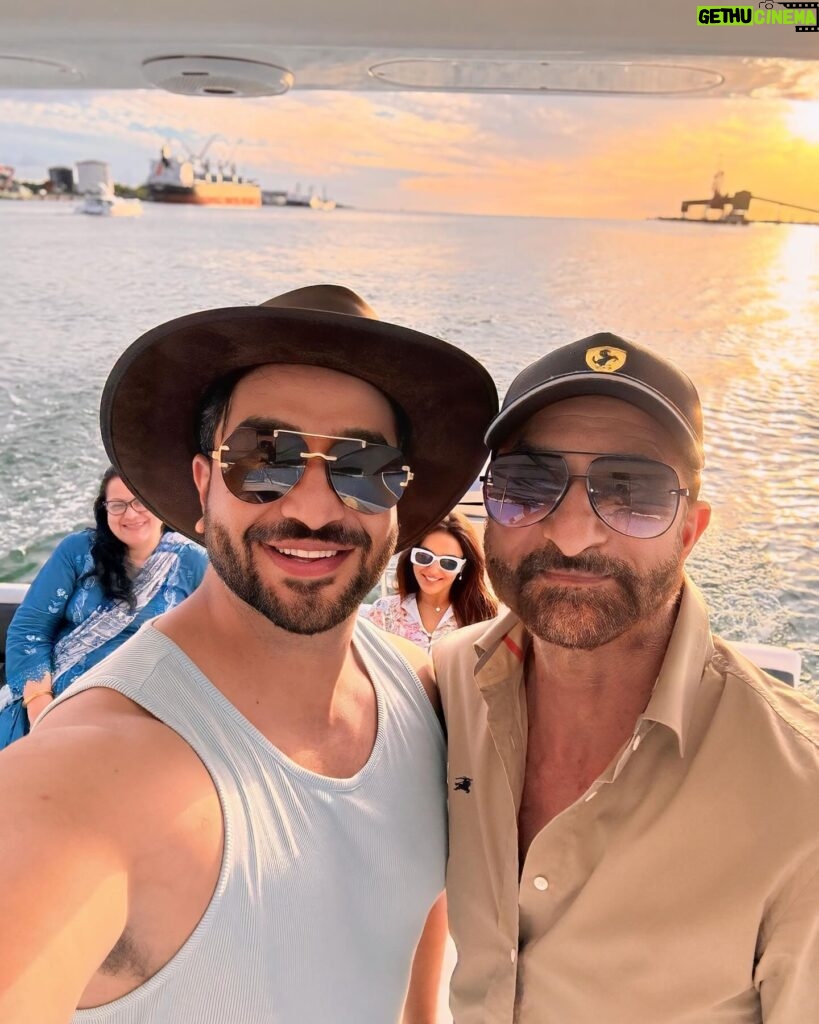 Aly Goni Instagram - Had so much fun on catamaran Sunset cruise 🥹💙🌊🇲🇺. @mauritius.tourism @europamedia.ent @mauritius_india #MauritiusNow #FeelOurIslandEnergy #mauritiustourism