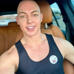 Alyssa Edwards Instagram - Life Lately #LIVING 🌈
#DancingQueen #Drag #Queen