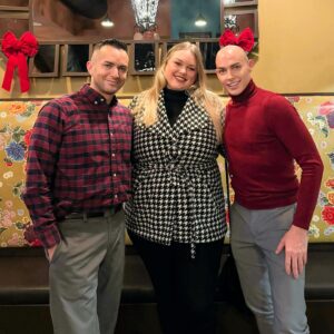 Alyssa Edwards Instagram - It’s The Most Wonderful Time Of The Year 🎄
Celebrating The Holidays Surrounded By Joy & Love🎁
#holidays #Friends #chosenfamily