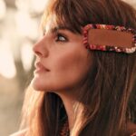 Amaia Salamanca Instagram - De esto que os vais de vacaciones en avión, tren, autobús, barco… y os podéis llevar el número de julio de @holafashion_es ! Gracias equipo! 💛 @eusilva @andresgarlujan @beatrizmatallana @nirave @thecrew.es