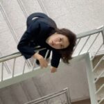 Amanda Chou Instagram - / 不斷切換角色 調整頻道的四月 總算是順利過完了 一下飛韓國 一下去嘉義 一下演老師 一下演貴婦 一下扮甜美 一下耍個酷 無論如何 忙是好事 跟自己說聲辛苦了～🤍