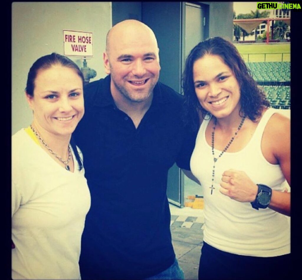 Amanda Nunes Instagram - Randomly walking in the parking lot, after missing the open workout in Miami because we were training. We ran into @danawhite, we weren’t in the UFC yet but I told him I would be his champion. 11 years later, 2 belts and 2 babies. I never expected to have a chance to meet Dana. Let alone in those circumstances, walking alone. I don’t think he realized he was alone. This man gave me a career that shaped my independence today. Nothing but respect. Forever grateful. #andstill #4ever #champchamp #ufc #deusnocomando