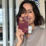 Amanda de Godoi Instagram - Descobri durante a pandemia que tinha direito à cidadania portuguesa e procurei a @cidadanialusoitaliana pra me ajudar no processo. Meu bisavô Manoel veio pro Brasil pra recomeçar a vida pós 1ª Guerra. Ele escolheu Conselheiro Lafaiete pra viver, cidade onde ainda mora grande parte da minha família Corrêa ❣️ Ele era pedreiro e nas horas vagas construiu sua propria padaria (essa da 5ªfoto) e daí começou parte da minha historia. A assistência da @cidadanialusoitaliana foi excelente, a equipe me transmitiu muita transparência no serviço e me deram todo o suporte e ajuda para encontrarmos os documentos certos para darmos entrada no processo. Eles auxiliam com a cidadania portuguesa 🇵🇹, italiana 🇮🇹 e espanhola 🇪🇸. Se você tem curiosidade de saber se tem direito a alguma dessas cidadanias e com isso dar entrada no seu processo, entre em contato com elas! Confio de olhos fechados!