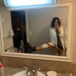 Amanda de Godoi Instagram - No corre da VIDA ep de hj ligamento rompido no carnaval :(