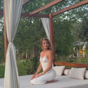 Amandine Petit Instagram - Parenthèse à Marrackech 🇲🇦✨🫶🏼
@domaine.des.remparts invitation
📸 @philippedoignon