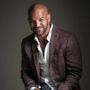 Amaury Nolasco Instagram - Guess what I’m thinking .. 😏

Photo cred @manuelvelez_ #miramemagazine #whereinthewolrdisamaury