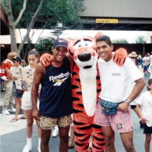 Amaury Nolasco Instagram - You always laugh at my jokes even when they are not funny. You are always there to listen to my problems. You celebrate my triumphs just like if they were yours. Your love is unconditional. And for this I thank God everyday for blessing me with a brother like you.
I want to tell the whole world is your birthday. And scream how much I LOVE YOU ❤️ 
Happy Birthday papá ... @nolaskeinn 
#como es? #coin #cohete🚀 #aahaha