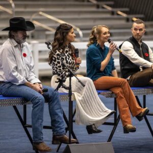 Amber Marshall Instagram - We had such a great time in Toronto this past weekend at @theRoyalFair ! 

Thank you to everyone who was a part of it. It always feels good to be back in the province that raised me. 

It has been a busy few weeks, but I’m headed back home to Alberta today, and looking forward to some R&R on the ranch with Shawn and our critters. 😊

📸‘s by: John Steadman and Ben Radvanyi