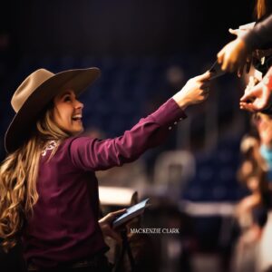 Amber Marshall Instagram - Who’s ready to Royal?! 

Starting tomorrow in the Animal Theatre 🎭 and concluding with The Royal Rodeo 🐴 I am so excited to be back for the #101st Toronto Royal Agricultural Winter Fair @theroyalfair ❤️

📸 credit @mackenzie_clark