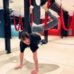 Ambra Angiolini Instagram - … voglio postare ogni giorno dei buoni motivi per “ riderci sopra “ Come diceva Alda Merini : “ La miglior vendetta? La felicità. Non c’è niente che faccia più impazzire la gente che vederti felice”
