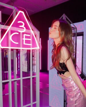 Amelia Henderson Instagram - 안녕하세요 ☺️

#3CE #3CEMALAYSIA
#3CEMY#3CESTYLENANDA