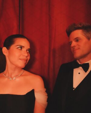 America Ferrera Instagram - A love story in 5 pictures ❤️
1. When he looks at you like that
2. But won’t kiss you in a photo 
3. So you give him the look
4. But he looks at you like that again
5. So you forgive him and get silly

🖤 @dior for @sagaftra Awards 
@karlawelchstylist 
@lindahaymakeup 
@hairbyaviva 
@nailsbydiem