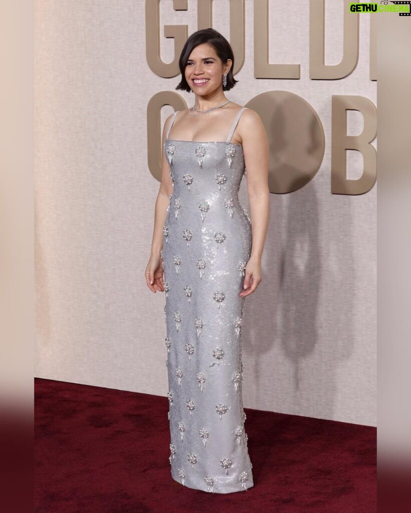 America Ferrera Instagram - Some fun & fave red carpet moments from last night! ❤️❤️❤️❤️❤️ @goldenglobes @barbiethemovie