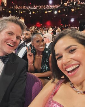 America Ferrera Instagram - Oh I’m sorry did you think I was gonna go to the Oscars and not take a million selfies? Part 1  #fangirl @theacademy