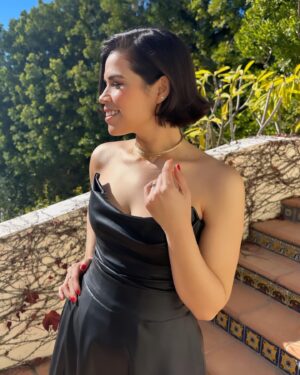America Ferrera Instagram - Leather at the Luncheon 🖤
Celebrating BARBIE at the #AFIawards #Top10FilmList #2023 

@karlawelchstylist 
@hairbyaviva 
@carolagmakeup