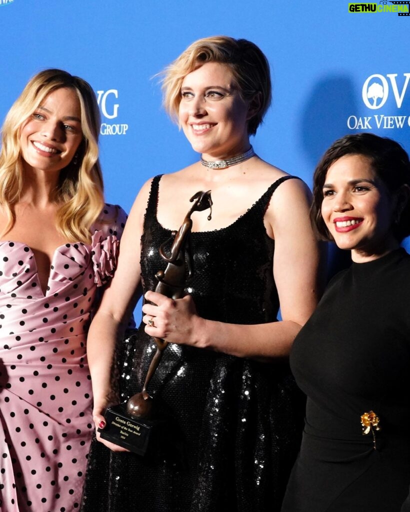 America Ferrera Instagram - 🌸A special night at Palm Springs Film Awards honoring our beloved & phenomenal Barbie director Greta Gerwig. @psfilmfest 💖Glam @karlawelchstylist @larryjarahsims @carolagmakeup