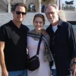 Amy Adams Instagram - Happy Birthday @tomhanks You have always been, and remain a guiding light. I am so grateful that I’ve had the opportunity to experience your generosity!! #charliewilsonswarmovie #garygoetzman