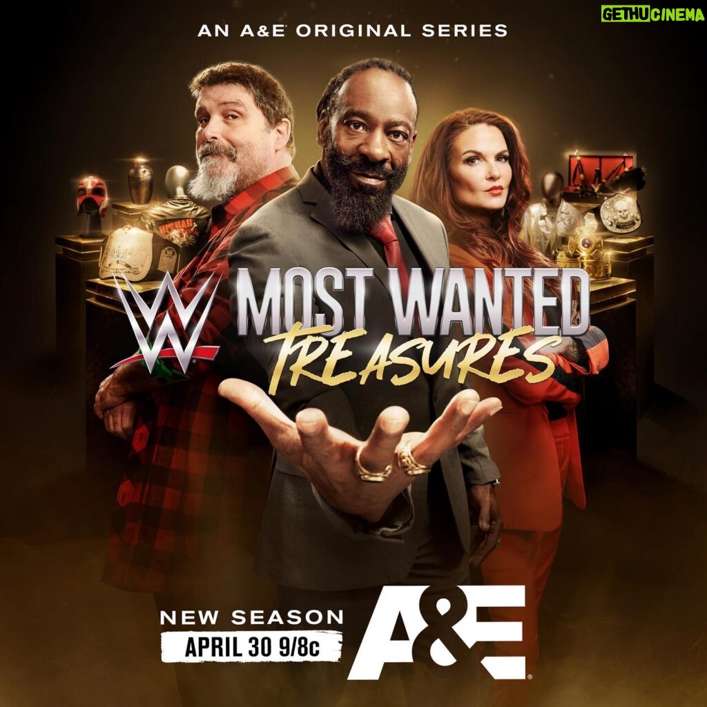 Amy Dumas Instagram - Tonight is the night! 9pm EST on @wweonae Catch me, @bookertfivex and @realmickfoley as we hunt down some of SCSA’s most iconic memorabilia as Mick and I travel across the country. If there was a show tailor made for me- this is it. Traveling and scavenger hunts. Yes please! Check back here for all the behind the scenes Easter eggs, stories and digital extras! #wweonae #wwe