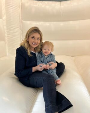 Amy Hart Instagram - Life recently 💕💕

1. Liz truss spotted on a bouncy castle 
2. It’s a tea dress…for afternoon tea 
3. Post red carpet Nando’s
4. B’Witched’s new member
5. Said afternoon tea 
6. @jose_pizarro scallops in mashed potatoes 😋
7. She’s moving up in the world dear
8. Wedding prep
