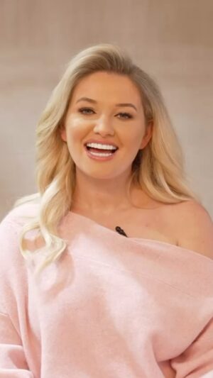 Amy Hart Instagram - Love Island icon Amy Hart talks to us about feeling body confident as a new mum and why how you feel is so much important than how you look. Check out the full interview and her beautiful shoot with baby Stanley via the link in our bio. #amyhart #tipsfornewmum