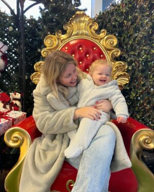 Amy Hart Instagram - Happy Mother’s Day to my partner in crime ❤️ 

You book us on adventures and bring new experiences to Stanley’s life each week - You give him and me so much love and support and we are thankful to have you in our lives! 

Your laid back approach has meant Stanley is the most sociable, loving and happy little boy, with lovely little friends and we can’t wait for our special year as a family ahead ❤️🤵‍♂️👰‍♀️👦

Love you lots Stanley & Sam xxx

#mothersday

Love you xxxx