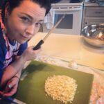 Amy Lee Instagram - Happy Thanksgiving! How much garlic have YOU chopped so far?