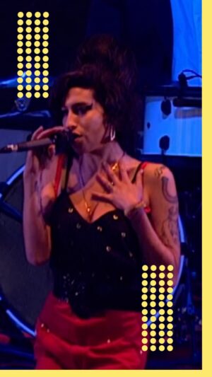 Amy Winehouse Instagram - Amy’s iconic performance of ‘Back to Black’ live at Glastonbury festival in 2007. Comment below if you saw this show! 🖤
