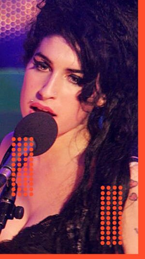 Amy Winehouse Instagram - Amy performed ‘Back to Black’ live on Other Voices in December 2006, at a small church in Ireland.🤍