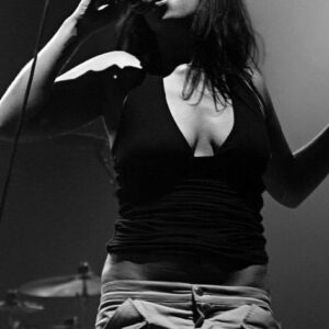 Amy Winehouse Instagram - Amy’s unforgettable performance of “Stronger Than Me” at live at V Festival in 2004 🎤 Her raw talent and soulful voice shines as she takes the stage and captivates us all with her voice and presence. 💓

 #Frank20