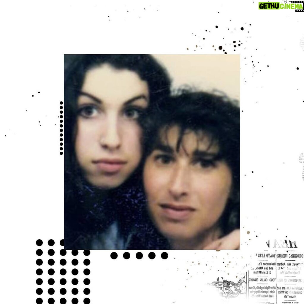 Amy Winehouse Instagram - Happy Mothers Day 🤍