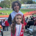 Ana Garcia Martins Instagram - Se assistimos a tantos jogos da equipa feminina como da masculina? Não (ainda), mas temos ido a alguns. E há sempre mais público. E é bonito ver que, quando estamos, o apoio e o entusiasmo são os mesmos. Hoje estavam 18 mil no Jamor, que é um número que já mete respeitinho, e foi toda uma festa. Que seja sempre a somar.
