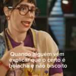 Ana Hikari Instagram - Mila te dando forças pra ir trabalhar numa segunda feira Ou Mila o terror das minorias Ou Mila sem paciência alguma Ou Ana Hikari dando tudo de si pra essa Mila até quando ela tá lá no fundo da cena, agradeço que vocês tenham reparado 😂 #FamiliaÉTudo