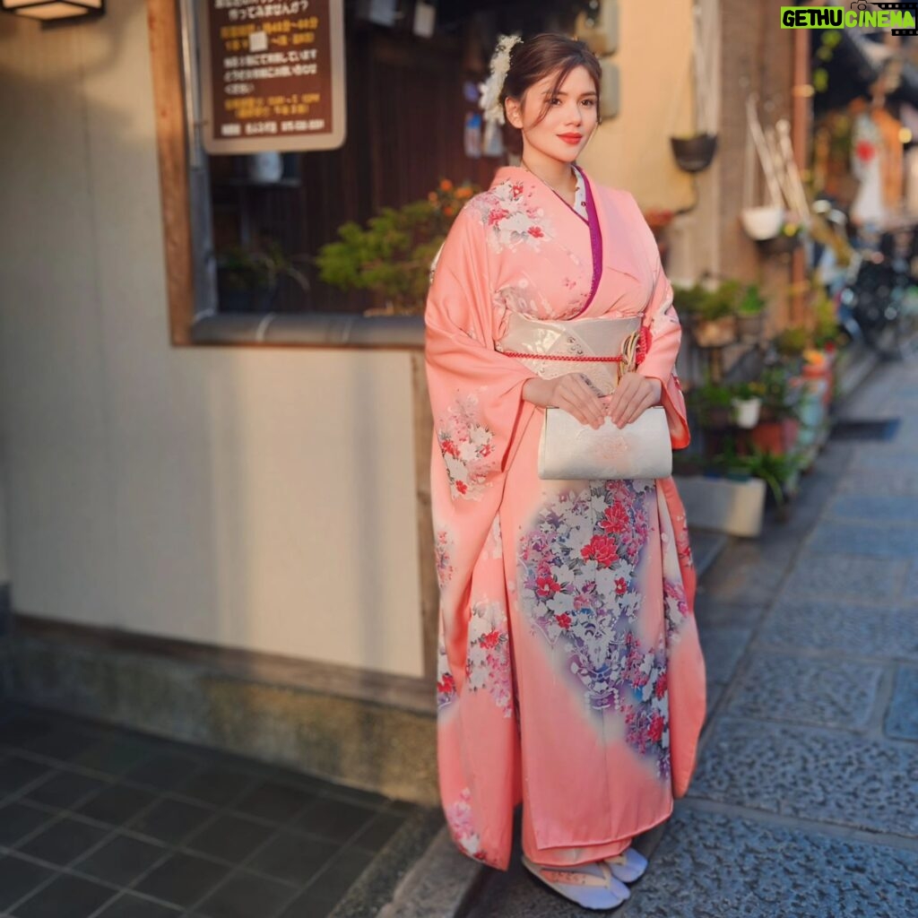 Ana Jalandoni Instagram - Geisha Deshou 🌸⛩️🫶