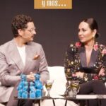 Ana Milán Instagram - ¡Calienta que sales! @byanamilan @sebastiangab Apréndete esta fecha de memoria, tatúatela si hace falta como un consejo de Ana o una reflexión pop de Sebas. El JUEVES 15 de febrero estrenamos la cuarta temporada de La vida y tal. ¡De nada! Y además arrancamos gira del LIVE TOUR en Barcelona el 18 de febrero. #EscúchaloEnPodimo