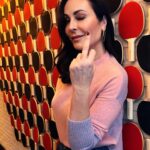 Ana Milán Instagram - Póngame usted bastante suerte y mucha fortuna. También amigos que se cuelan en las fotos y te hacen la gruya. Gracias.