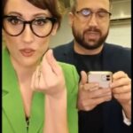 Ana Morgade Instagram - @ana_morgade_oficial y @anibalgomezoficial nos hacen un pequeño resumen de lo que veremos esta noche en el estreno de #LaMejorGeneración 👏🎤 ⏰ A las 22:50 horas