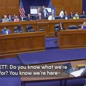 Ana Navarro Instagram - This behavior should be beneath the institution of Congress. This line of ad hominem attacks was started by Marjorie Taylor Green. It is infantile, pathetic and embarrassing. But I must say, impressed by @jasminescrockett’s use of alliteration. “Bleach Blonde Bad Built Butch Body.” She could have added another B-word, but I guess six was enough.