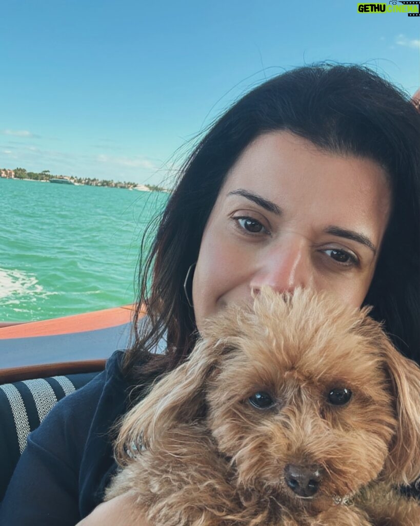 Ana Navarro Instagram - Days like this, is why I ❤️ living in Miami. 🛥️