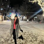 Ana Patricia Gámez Instagram - Y por fin cae nieve en #Aspen ❄️✨🥰 Cena en familia ♥️