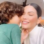 Ana Patricia Gámez Instagram - Sus besitos y sus caricias me reinician la vida 🥰💕