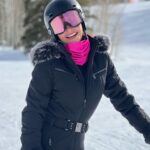 Ana Patricia Gámez Instagram - Día 2 ⛷️ logré bajar una pista azul sin caerme pero me duelen mucho las piernas 🤣 descubrí que mi miedo es a las alturas y a la velocidad 😓 Giulietta hizo sus primeros brincos 😅 Gael pasó a nivel 2 en la escuela y Luis pues que les digo, parece Pro 🤭 #Aspen ❄️ #Snowmass 🎿